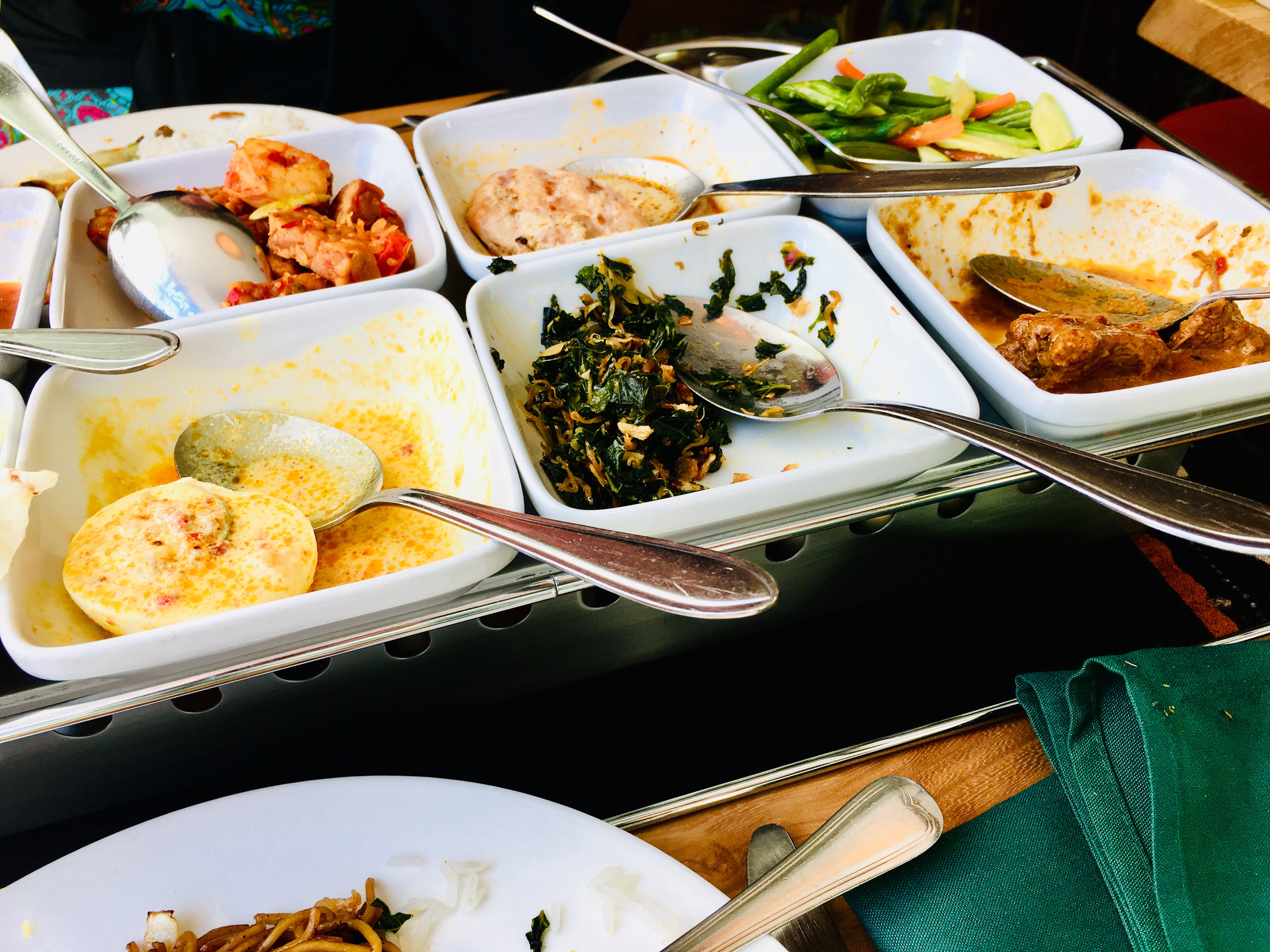 Keraton Damai Den Haag