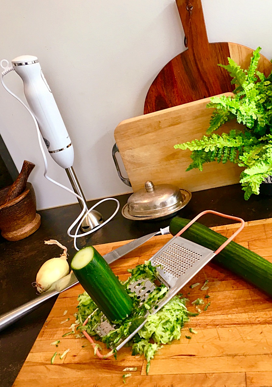 Komkommersoep, lekker warm!